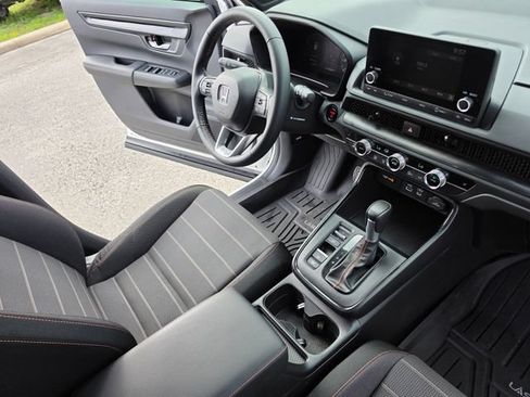 Used 2025 Honda CR-V Sport image 20