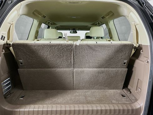 Used 2014 Lexus GX 460 Luxury image 31