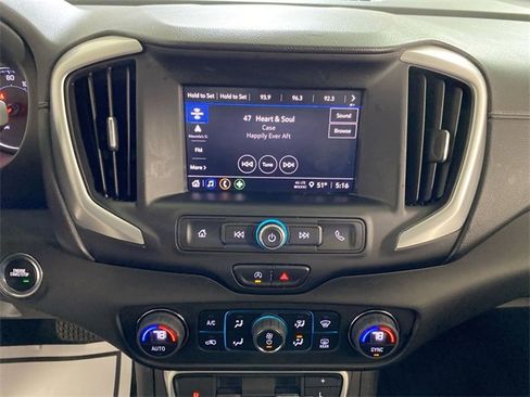 Used 2023 GMC Terrain SLE w/ Driver Convenience Package image 38