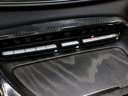 Used 2021 Mercedes-Benz AMG GT 43 w/ Driver Assistance Package image 25