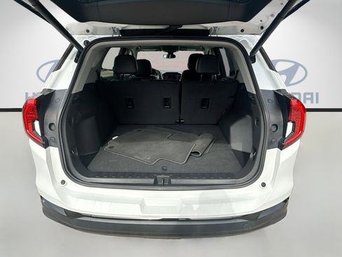 Used 2022 GMC Terrain SLT w/ Elevation Edition FWD image 24
