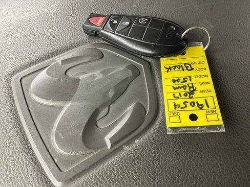 Used 2017 RAM 1500 Big Horn image 23