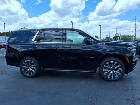 New 2026 Chevrolet Tahoe High Country w/ Sun And Tow Package AWD/4WD image 2