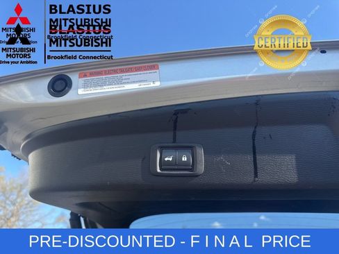 Used 2022 Mitsubishi Outlander SEL AWD/4WD image 15