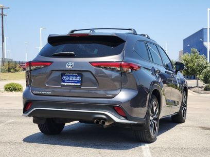 Used 2021 Toyota Highlander XSE