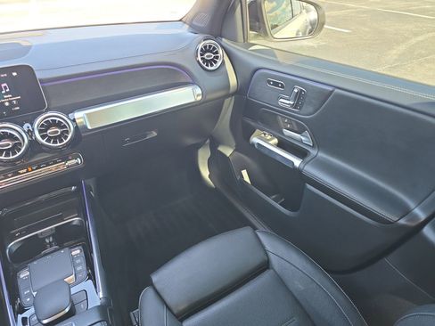 Used 2021 Mercedes-Benz GLB 35 AMG 4MATIC image 12