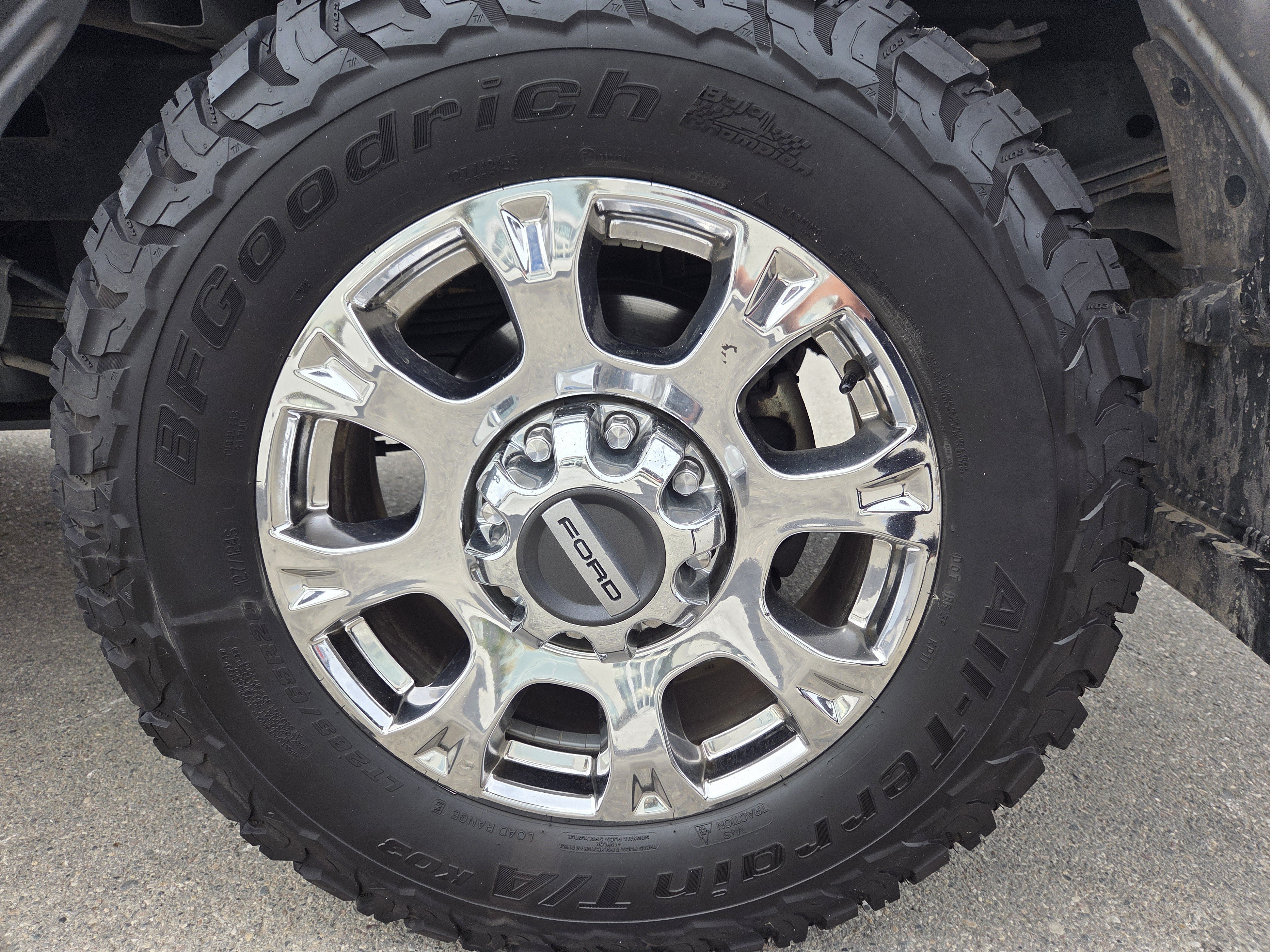 Certified 2022 Ford F350 Lariat w/ Lariat Ultimate Package AWD/4WD image 10