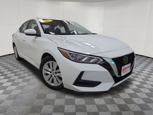 Used 2023 Nissan Sentra S FWD image 3