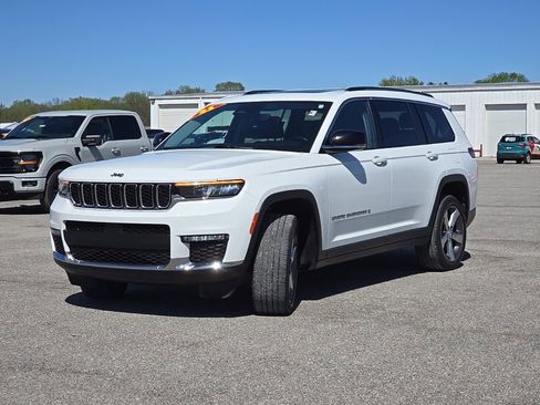 Used 2021 Jeep Grand Cherokee L Limited image 3
