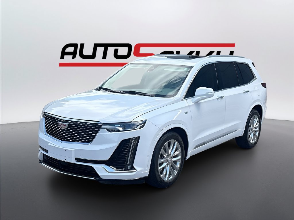 Used 2025 Cadillac XT6 Premium Luxury w/ Technology Package FWD image 3