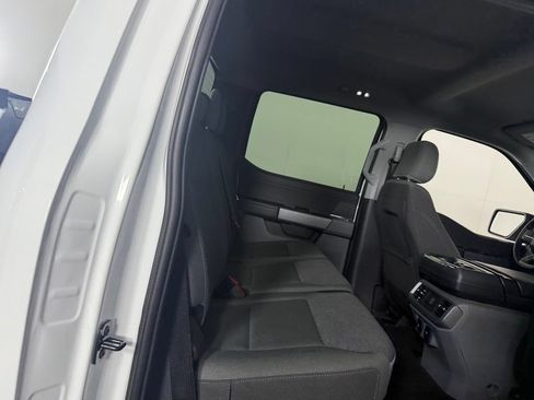 Used 2025 Ford F150 XLT w/ Equipment Group 301A Standard AWD/4WD image 27