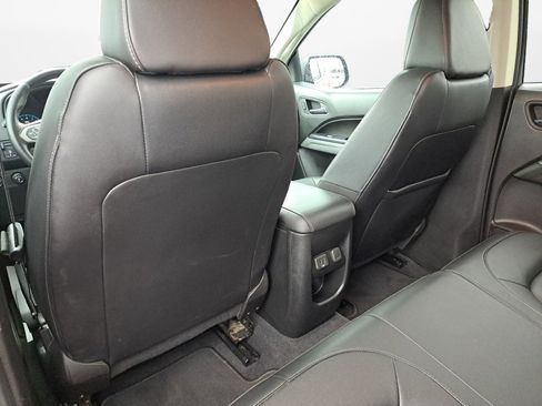 Used 2020 Chevrolet Colorado ZR2 image 13