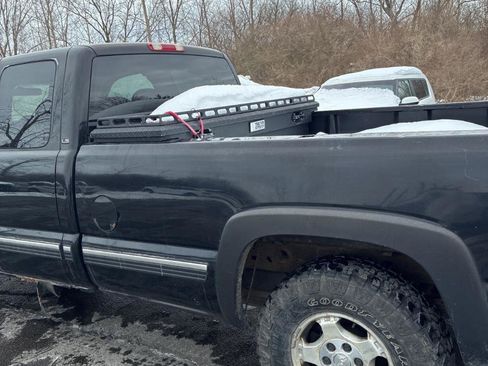 Used 2000 Chevrolet Silverado 1500 LS w/ Off-Road Chassis Pkg image 7