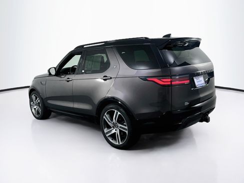 Used 2024 Land Rover Discovery Dynamic SE AWD/4WD image 7