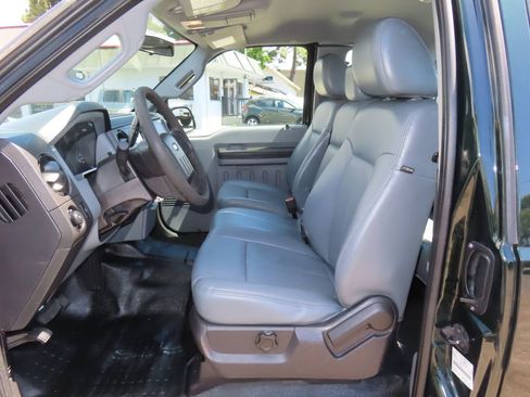 Used 2015 Ford F250 XL RWD image 8