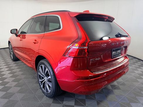 Used 2022 Volvo XC60 B5 Momentum w/ Climate Package AWD/4WD image 17