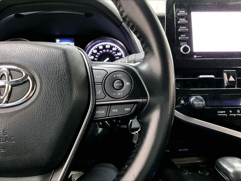 Used 2023 Toyota Camry SE FWD image 21