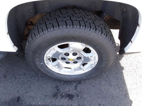 Used 2008 Chevrolet Avalanche LT w/ LT Preferred Equipment Group AWD/4WD image 23