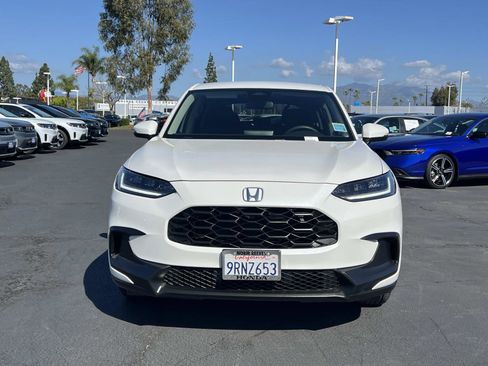 Certified 2025 Honda HR-V LX image 4