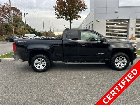 Used 2017 Chevrolet Colorado LT w/ LT Convenience Package image 9