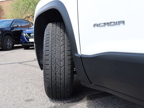 Used 2019 GMC Acadia SLE FWD image 6