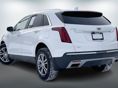 Used 2021 Cadillac XT5 Premium Luxury image 9
