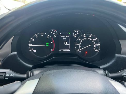 Used 2023 Lexus GX 460 Premium w/ Premium Package AWD/4WD image 25