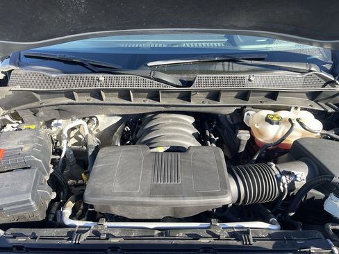 Certified 2024 GMC Sierra 1500 SLT image 30