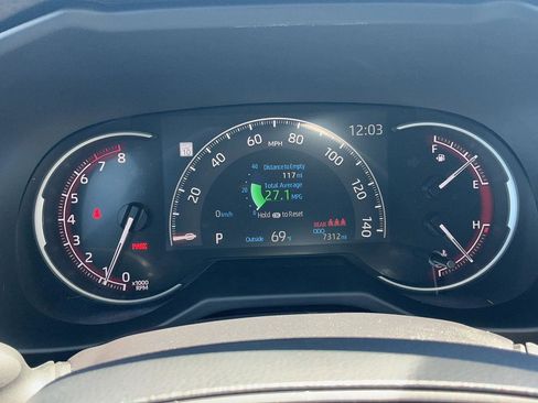 Certified 2025 Toyota RAV4 LE AWD/4WD image 20