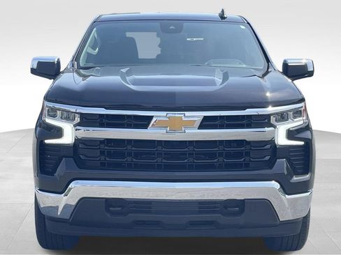 Used 2024 Chevrolet Silverado 1500 LT image 9