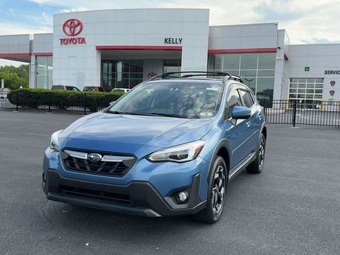 Used 2021 Subaru Crosstrek 2.5i Limited w/ Moonroof Package 2 AWD/4WD image 1