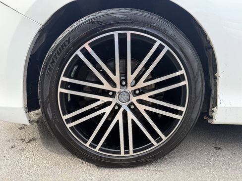 Used 2014 Honda Accord EX-L image 10