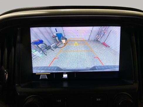 Used 2019 GMC Canyon SLE w/ Driver Alert Package image 13