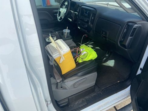 Used 2015 Chevrolet Silverado 1500 LS w/ Trailering Package image 11