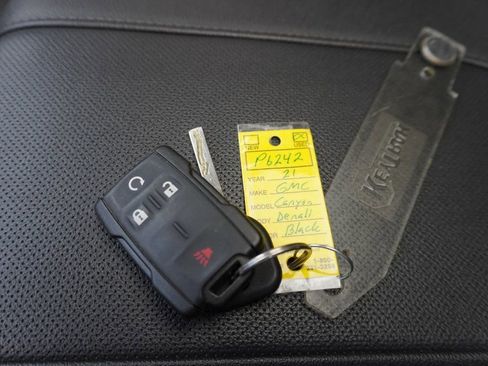 Used 2021 GMC Canyon Denali image 35