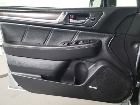 Used 2019 Subaru Legacy 3.6R Limited image 31