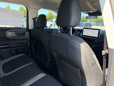 Used 2025 Ford Bronco Sport Big Bend w/ Convenience Package AWD/4WD image 29