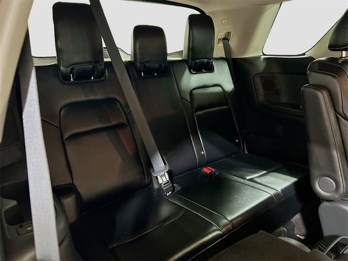 Used 2024 Nissan Pathfinder SL w/ SL Premium Package image 26