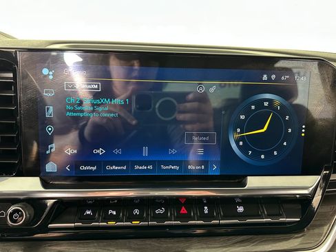 Used 2024 Chevrolet Silverado 1500 LTZ w/ LTZ Convenience Package II image 35