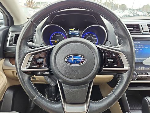 Used 2018 Subaru Outback 2.5i Limited image 10
