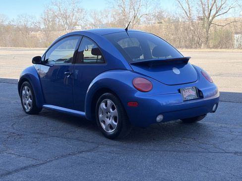 Used 2003 Volkswagen Beetle GLS FWD image 5