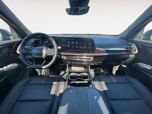 Used 2024 Chevrolet Traverse RS w/ LPO, Floor Liner Package image 13