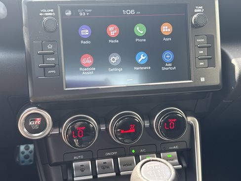 New 2025 Toyota GR86 Premium RWD image 15