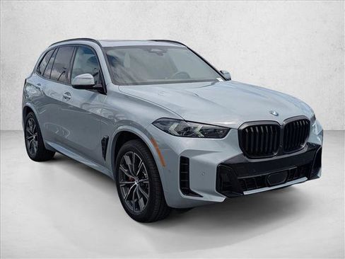 Used 2026 BMW X5 xDrive40i AWD/4WD image 3