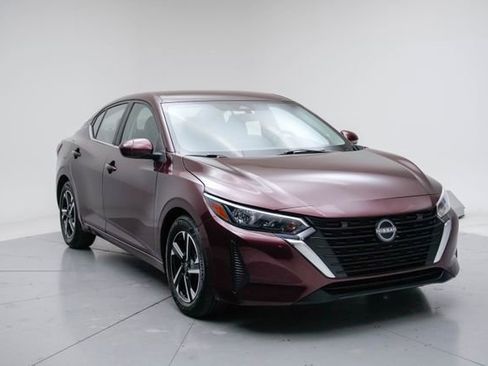Used 2024 Nissan Sentra SV FWD image 9
