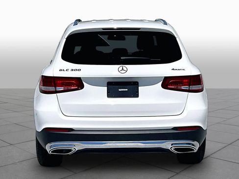 Used 2019 Mercedes-Benz GLC 300 4MATIC image 5
