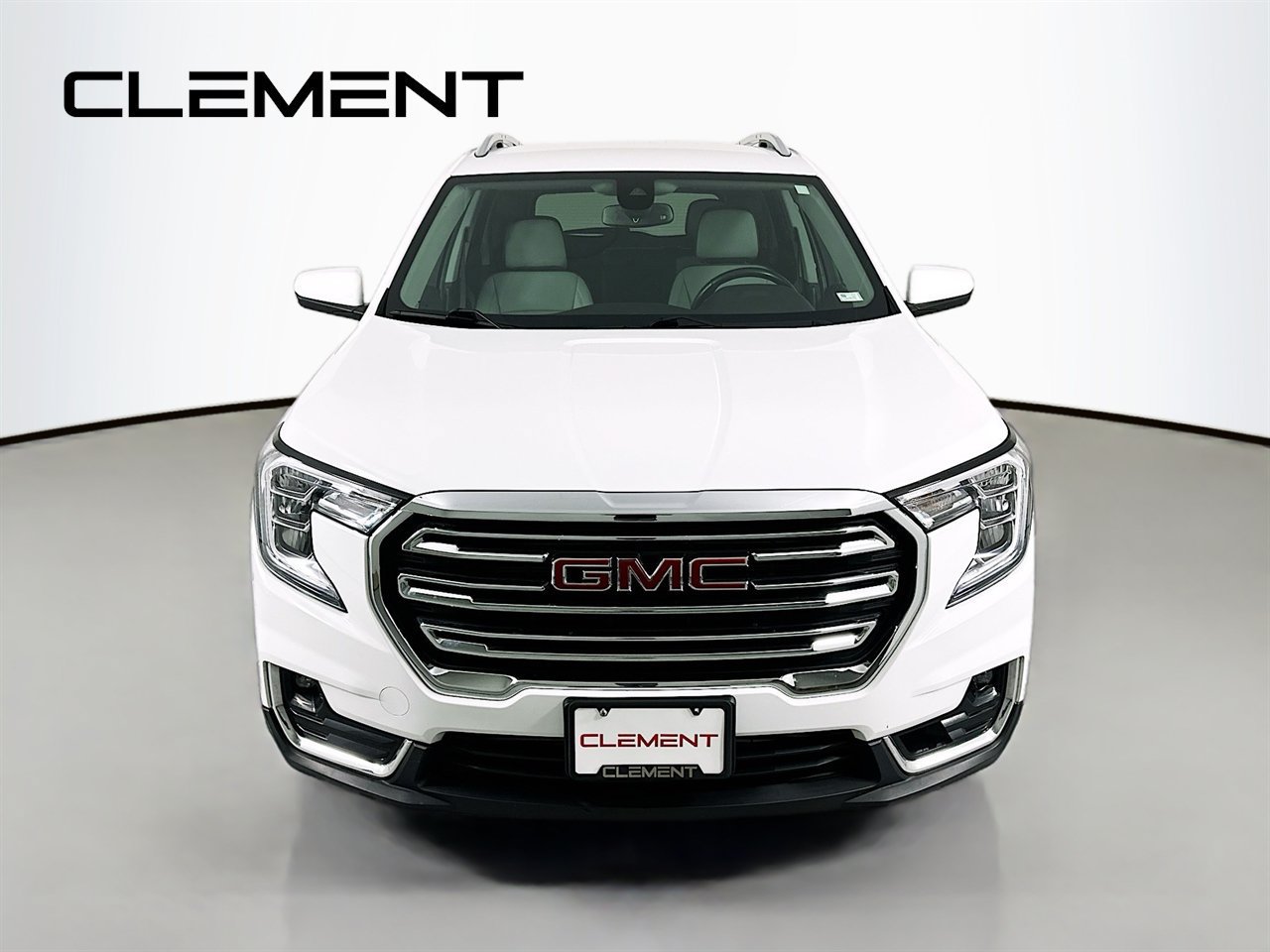 Used 2023 GMC Terrain SLT FWD image 3