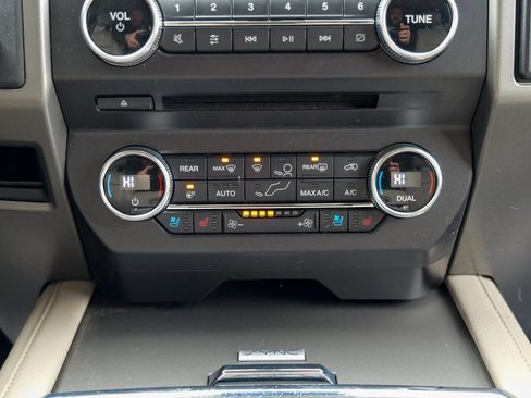 Used 2018 Ford Expedition XLT w/ Equipment Group 202A image 51