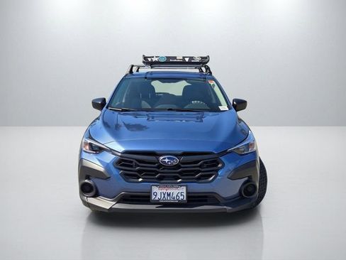 Used 2024 Subaru Crosstrek 2.0i AWD/4WD image 2