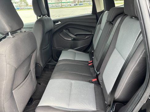Used 2018 Ford Escape SE image 9